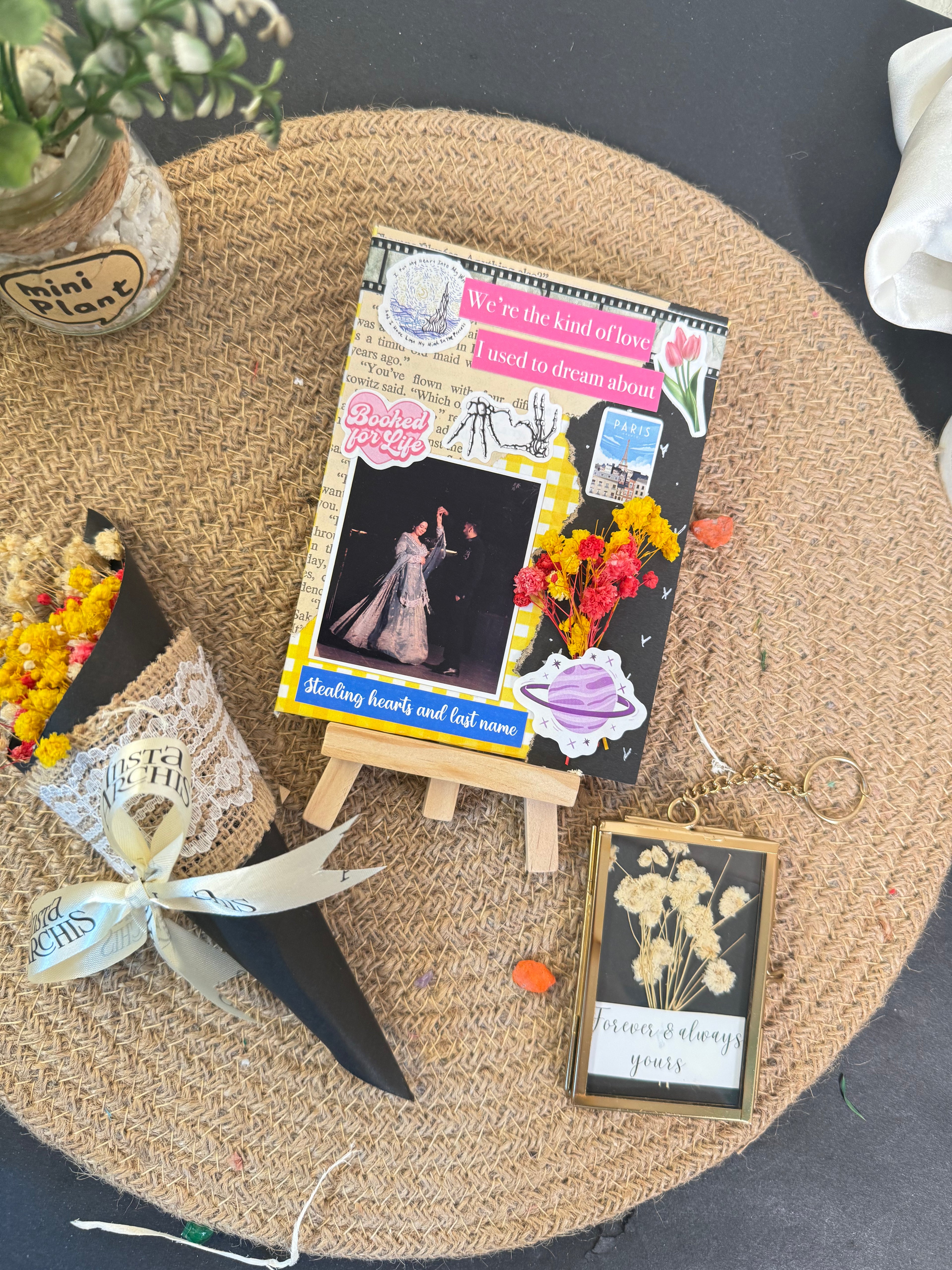 Canvas Bouquet Hamper Box