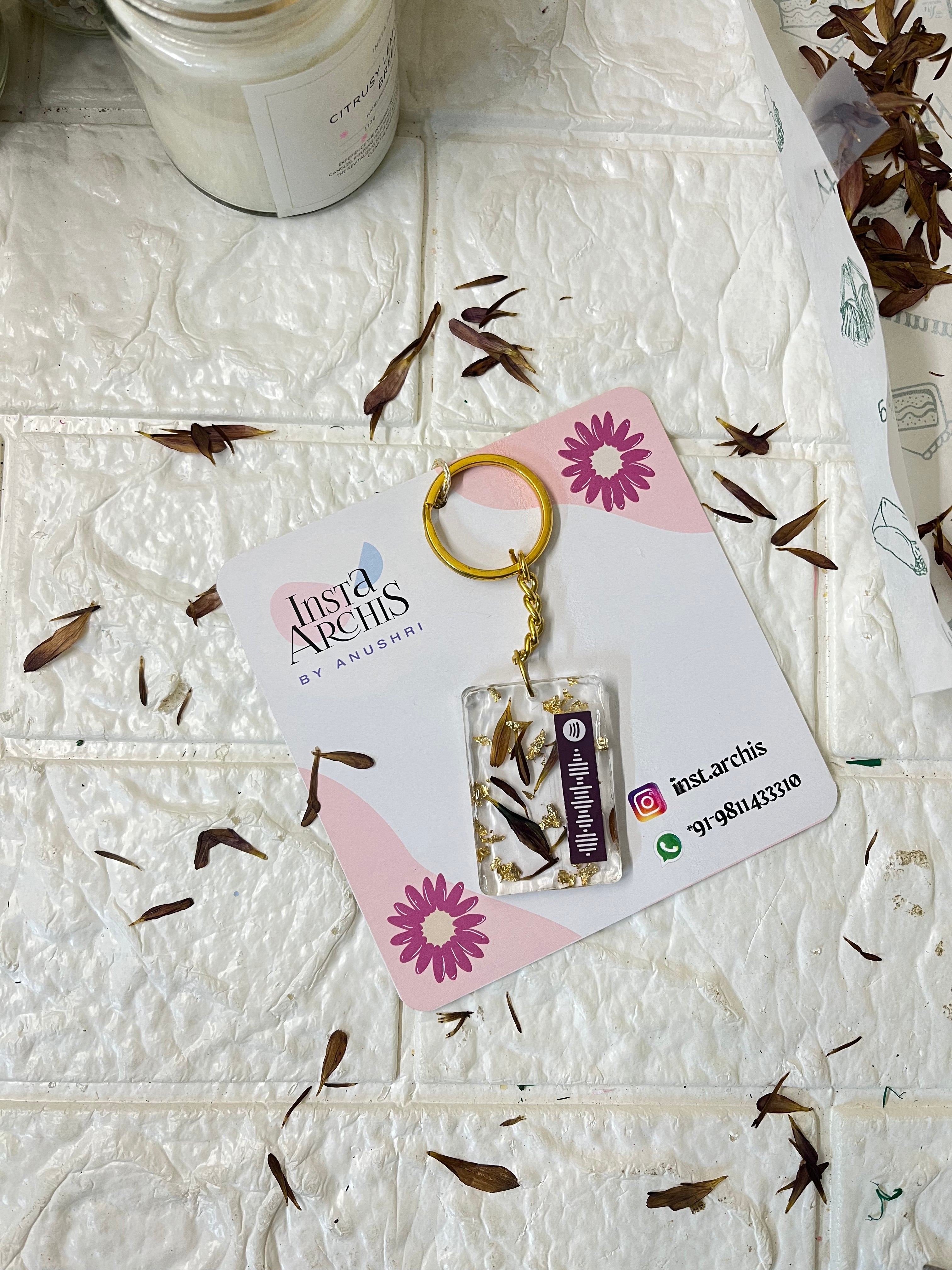 Sp.Flower Preservation in Keychain