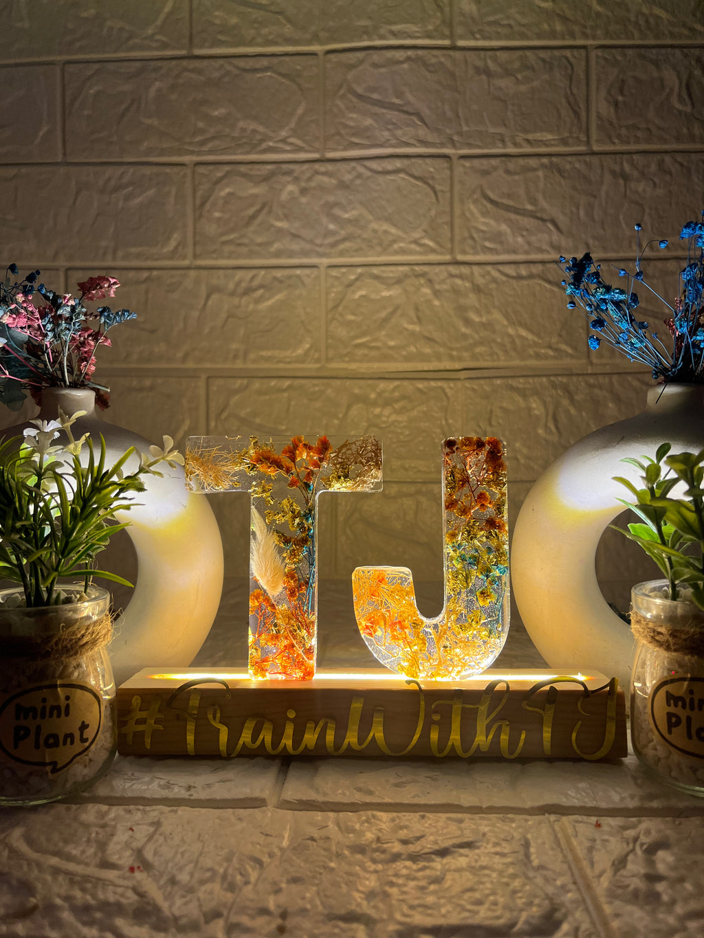 Monogram Lamp (Double Letter)